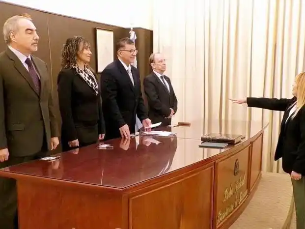 El Juzgado de Menores de Clorinda tiene 
nueva secretaria: la abogada Nélida Mencia