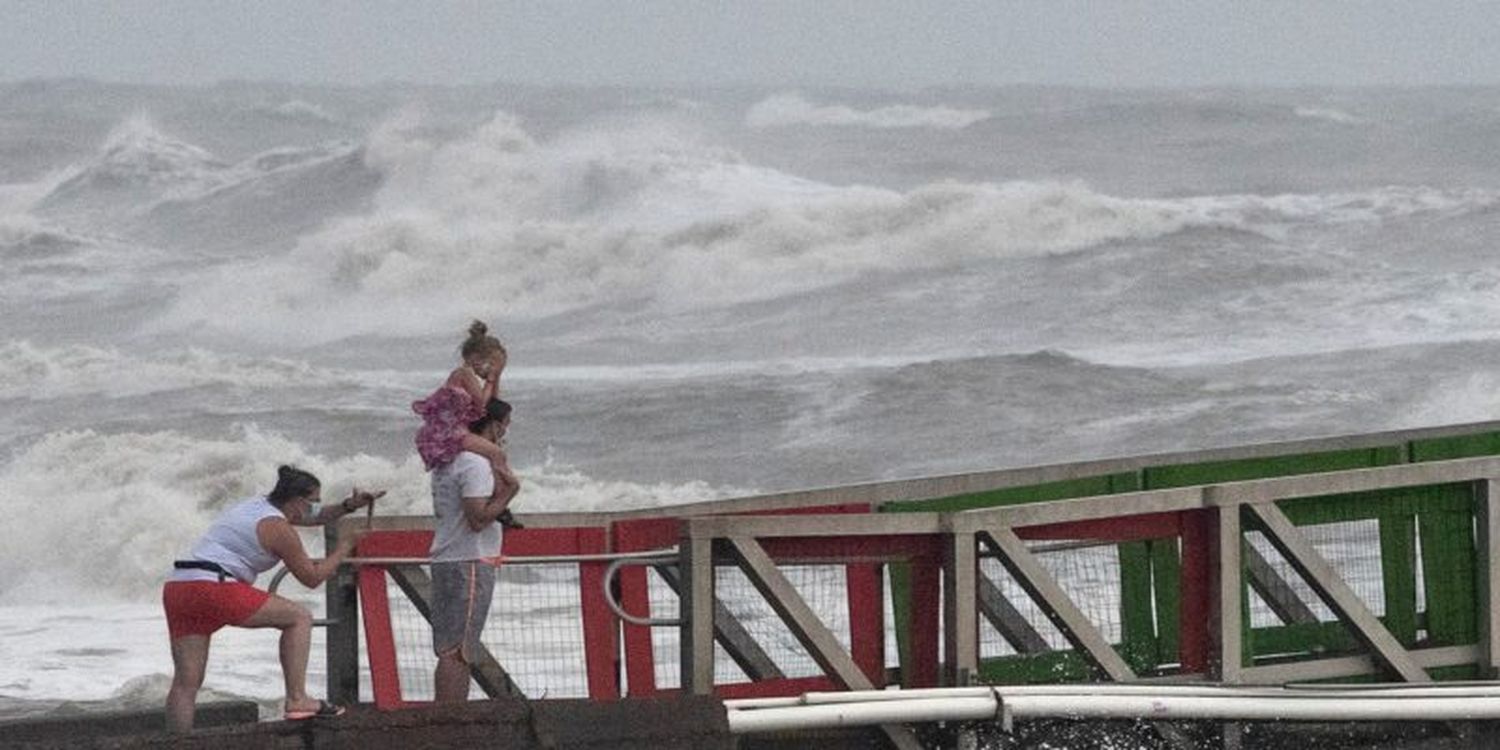 Hanna avanza como tormenta tropical a México tras azotar Texas