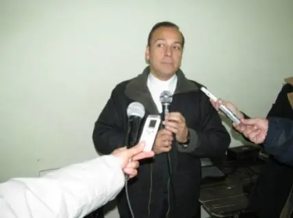 Habló el cura acusado de no querer darle la Comunión a una niña con síndrome de Down
