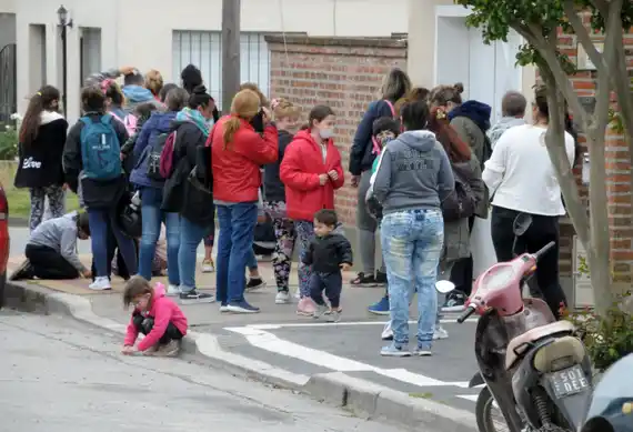 Los primeros de la fila llegaron antes de la 1 de la madrugada
