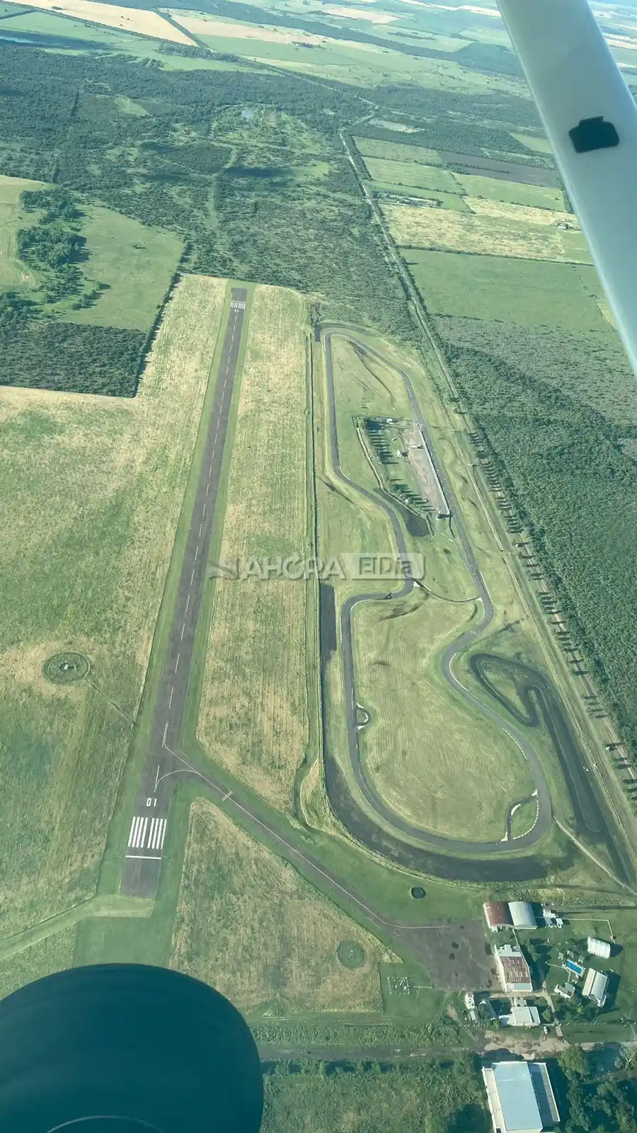 Aeroclub Aeródromo aviones pista - 5