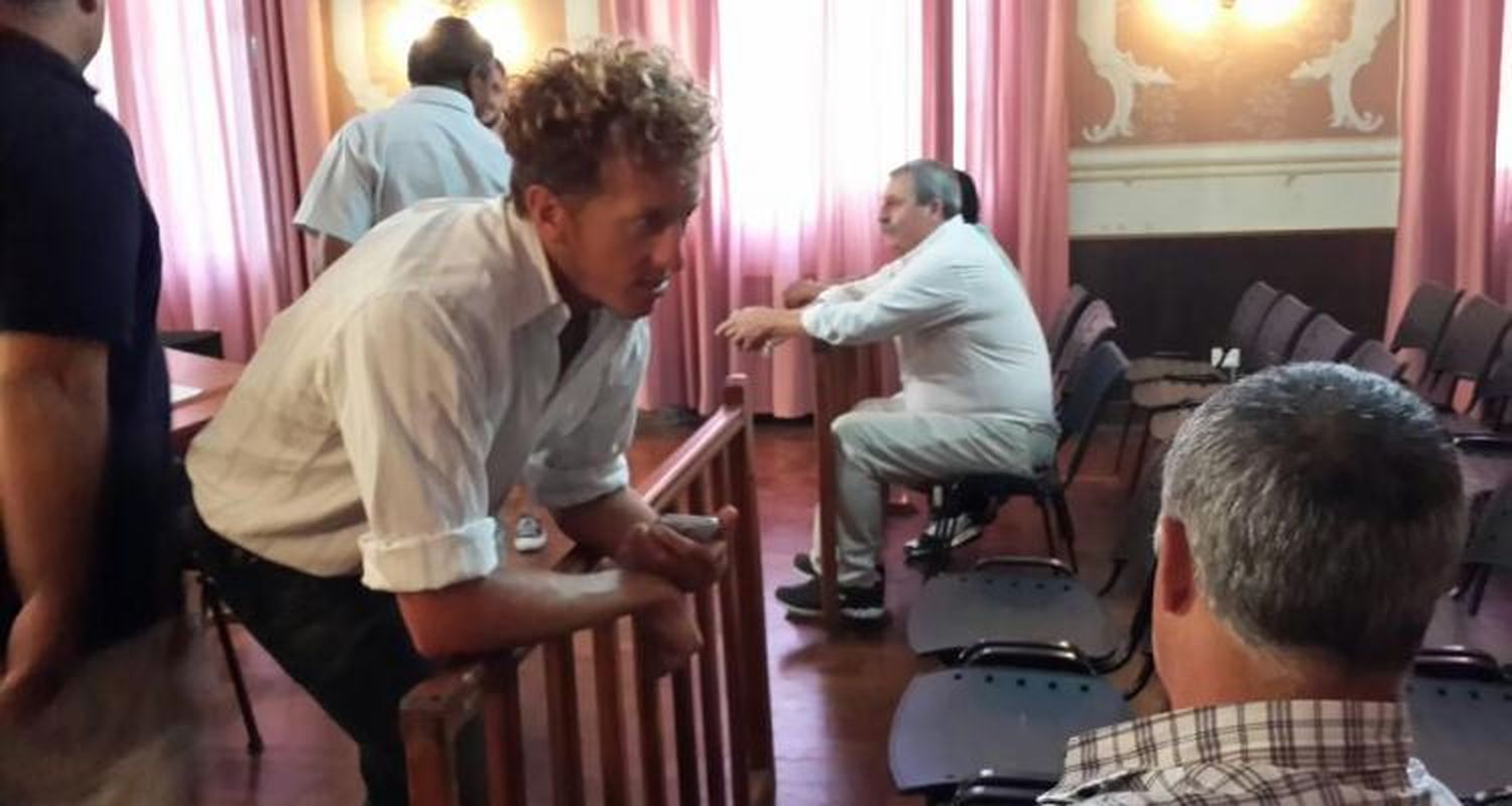 Sesión del HCD: Concejales trataron la licencia de Guacone
