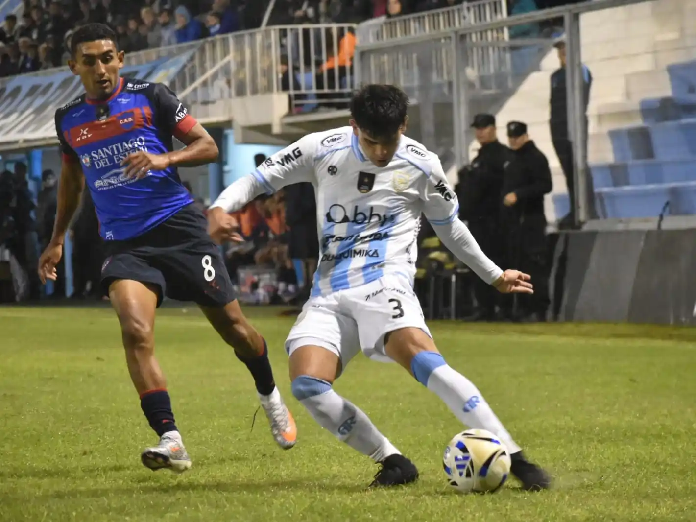 La Crema no jugó bien y perdió 2 a 1 en Rafaela con Güemes de Stgo.del Estero. Foto: Prensa AR