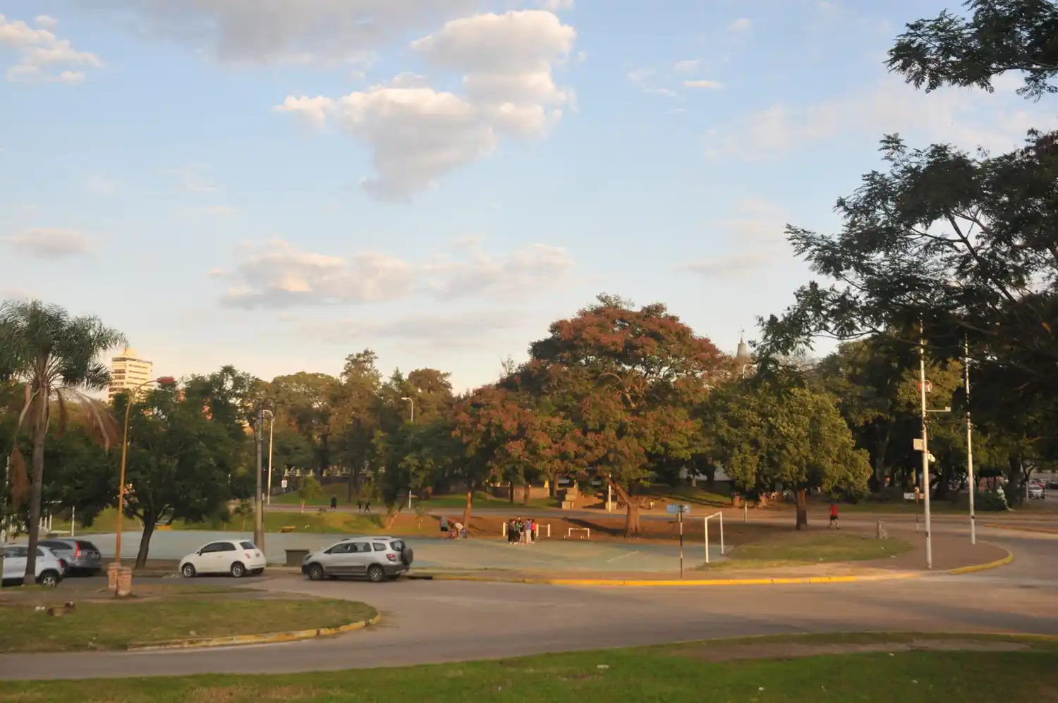 Parque del Sur: Se presentaron dos ofertas superiores al presupuesto