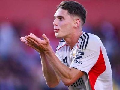 El Benfica, con el debut goleador de Sudakov, logra una contundente victoria ante el ABC en la liga portuguesa