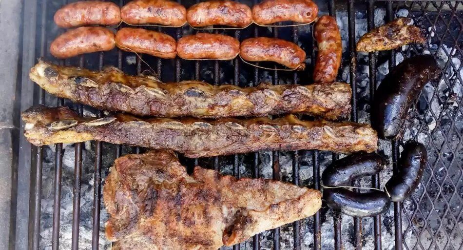 Por el precio cada vez se hace más difícil cumplir con la tradición de comer un “asadito” los domingos