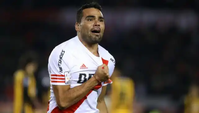 Rayados de Monterrey se lleva a Mercado