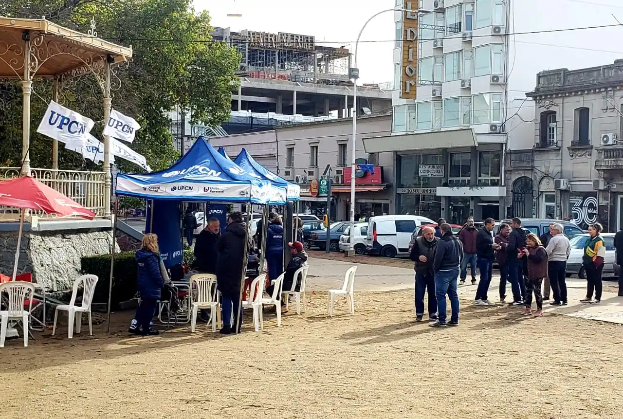 UPCN desarrolló una exitosa jornada de prevención en salud en la Plaza