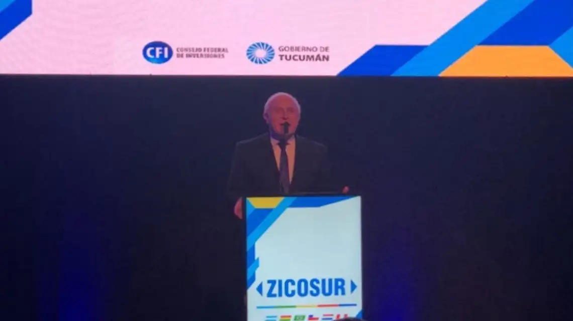 Lifschitz participó en Tucumán del Plenario de la Zicosur