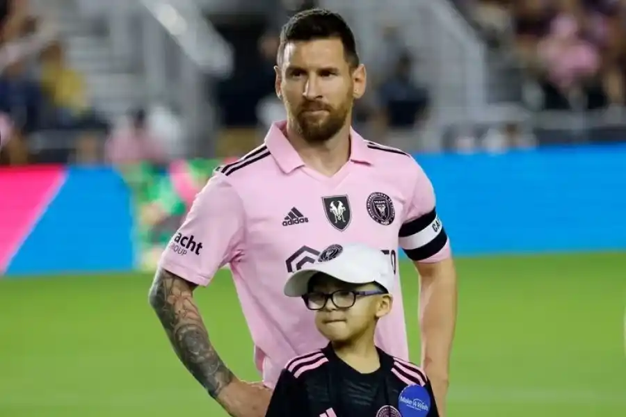 El detalle en la camiseta que Lionel Messi usó en la noche del homenaje del Inter Miami por su octavo Balón de Oro