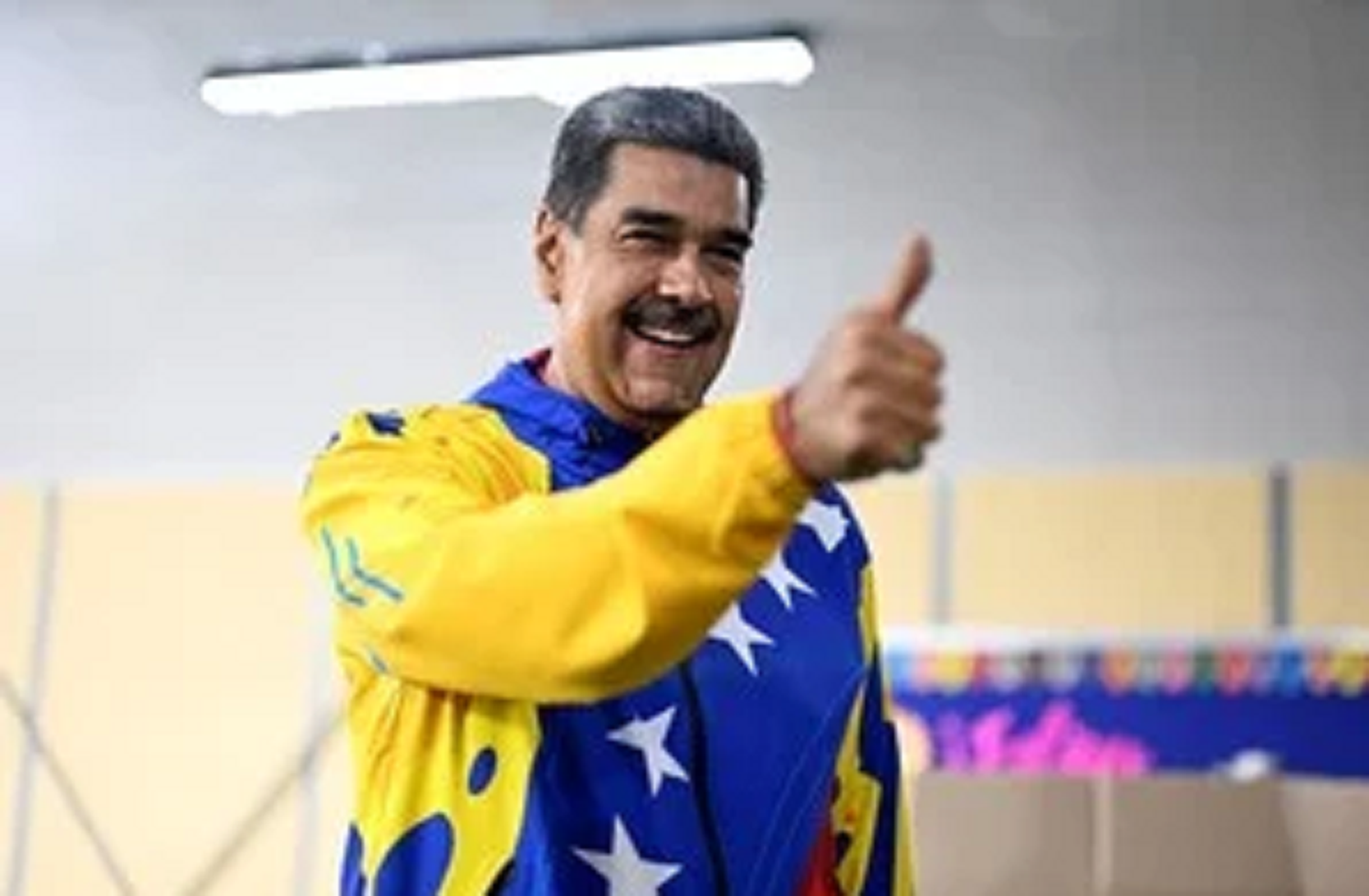 Según el Consejo Nacional Electoral, Maduro obtuvo 5.150.092 votos, el 51.20% del total, con el 80% de las actas escrutadas.
Foto: Xinhua.