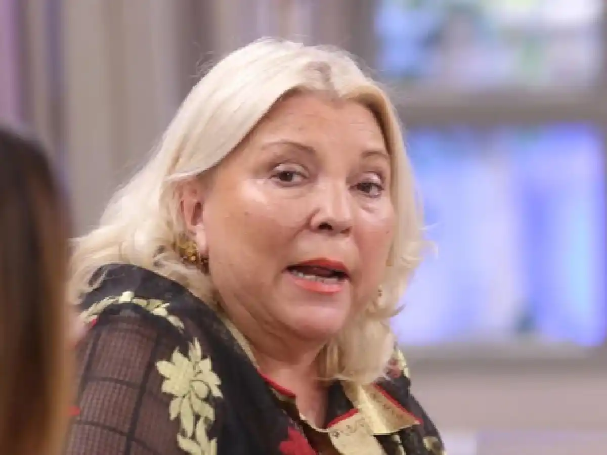 Para Elisa Carrió los tripulantes del ARA San Juan "están muertos"