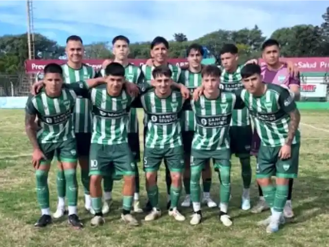 El Bicho Verde es el único líder del Clausura. Foto: @futbol.oficial.cau