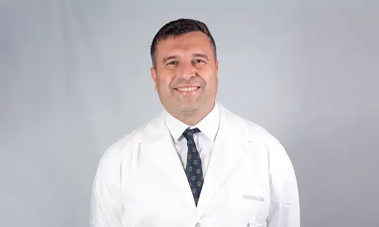 Elortondo: el doctor Martín Managó fue reconocido internacionalmente