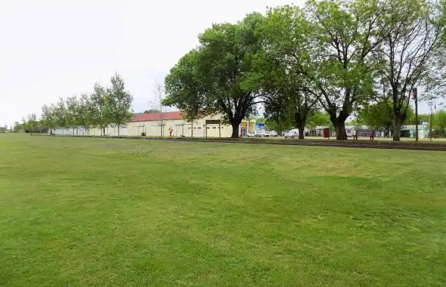 Se restauran los edificios del parque de la estación
