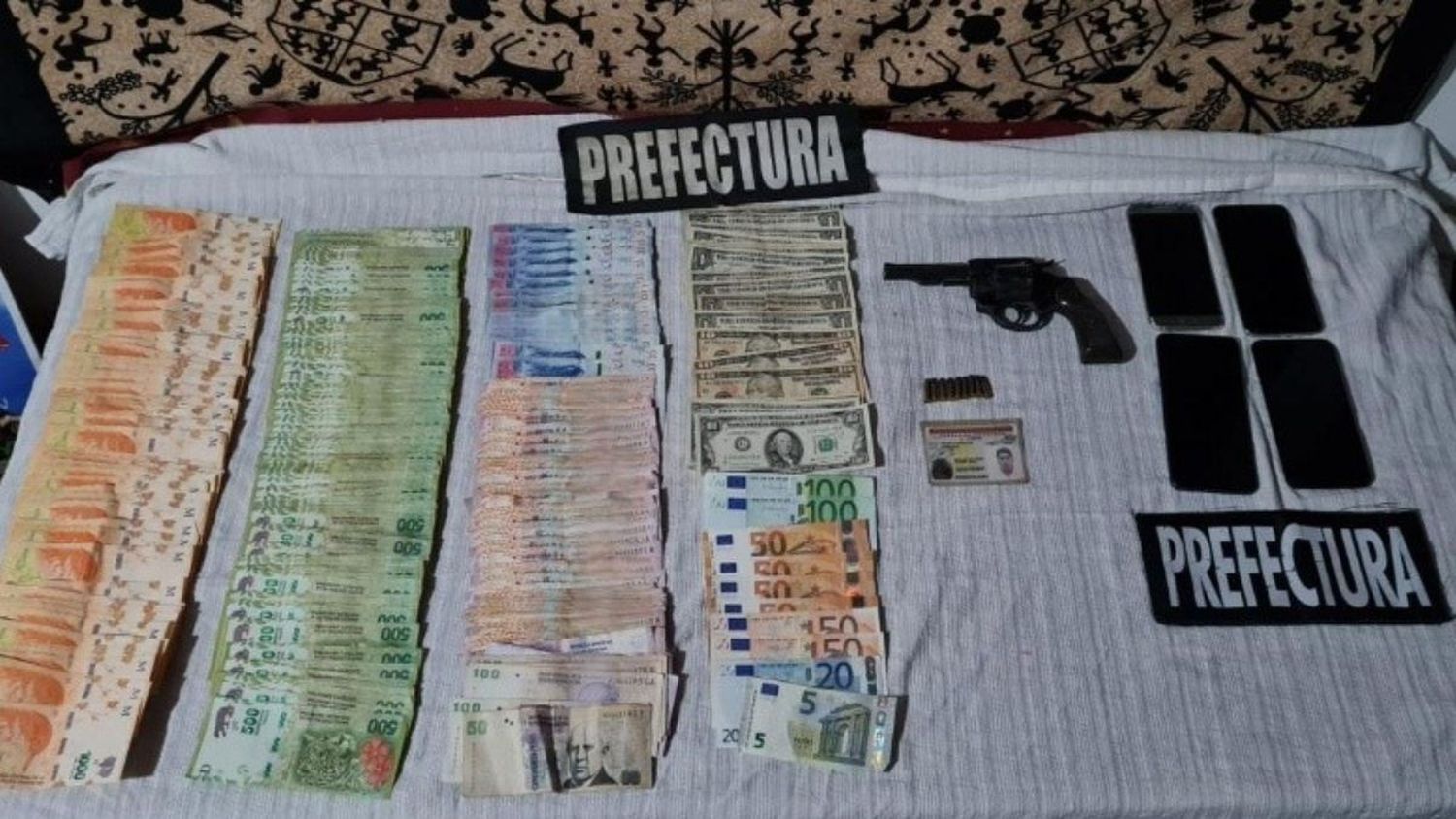 Desbaratan una banda que vendía droga al menudeo en la provincia de Santa Fe