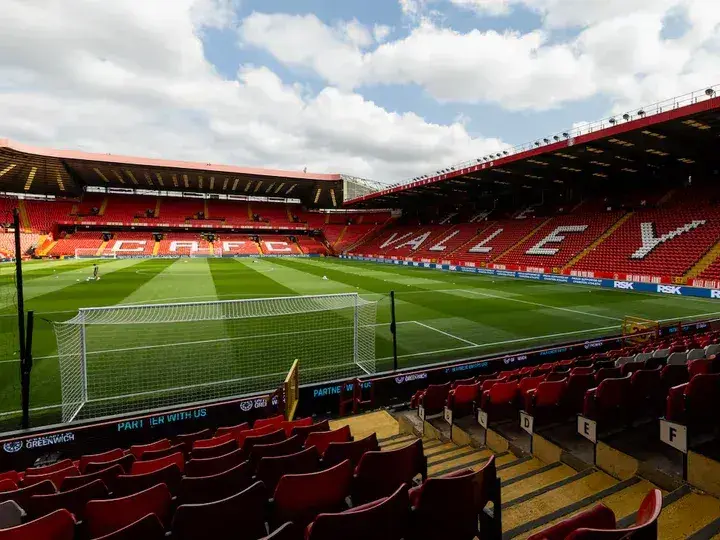 The Valley, el estadio del  Charlton Athletic donde fue hallado el cadáver. Foto: @cafcofficial