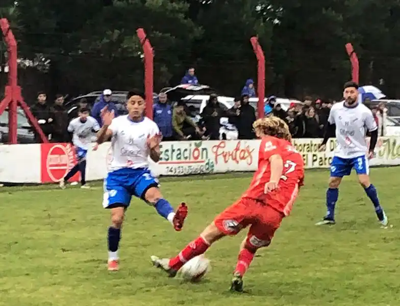Independiente (SC) ganó con una ráfaga de goles en el Norte