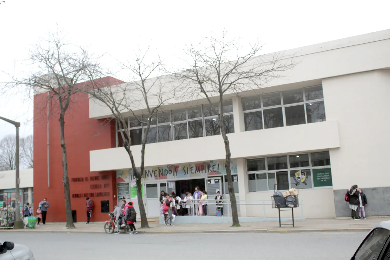 Edificio. En el que funciona el CENS Nº 451