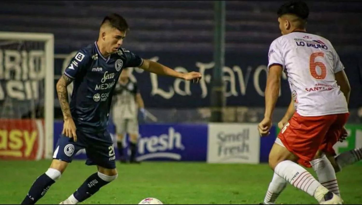 Leandro Berti con la camiseta de Independiente Rivadavia, su último club como profesional.