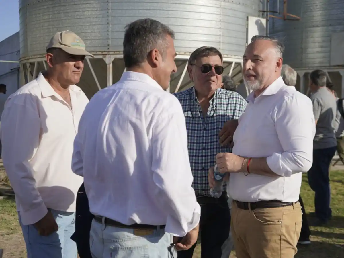 Accastello pidió declarar a la lechería y el maní economías regionales   