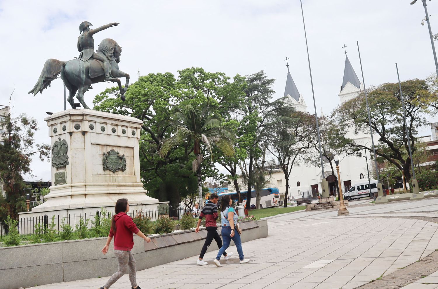 Los turistas uruguayos ya gastaron USD 1.000 millones en el país