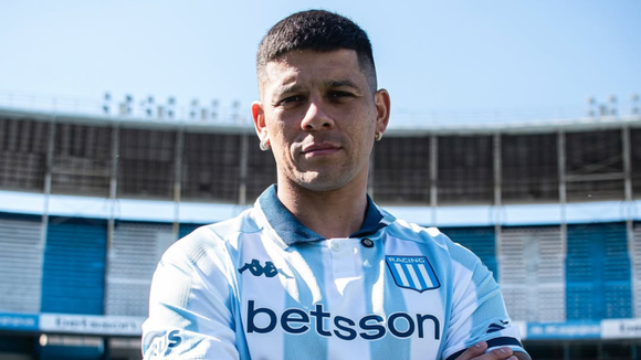 Marcos Rojo fue oficializado como nuevo refuerzo de Racing