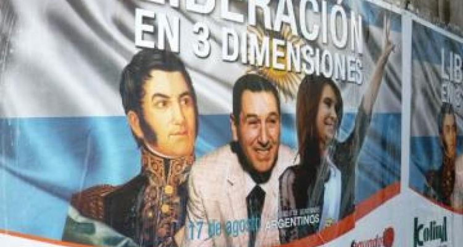 Los polémicos carteles 3D llegaron a San Pedro