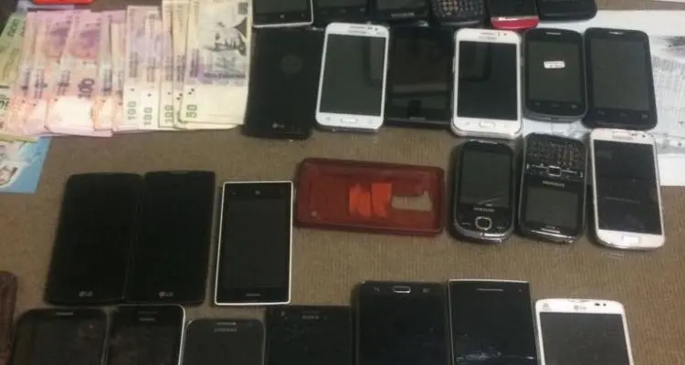 Detuvieron a un joven que robó 28 celulares de un comercio