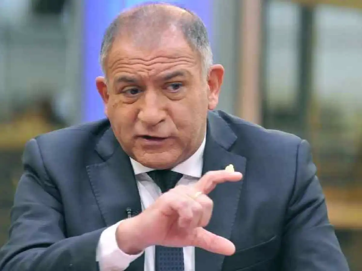 Juez: "Llaryora debe creer que a Villa El Libertador la fundó San Martín"