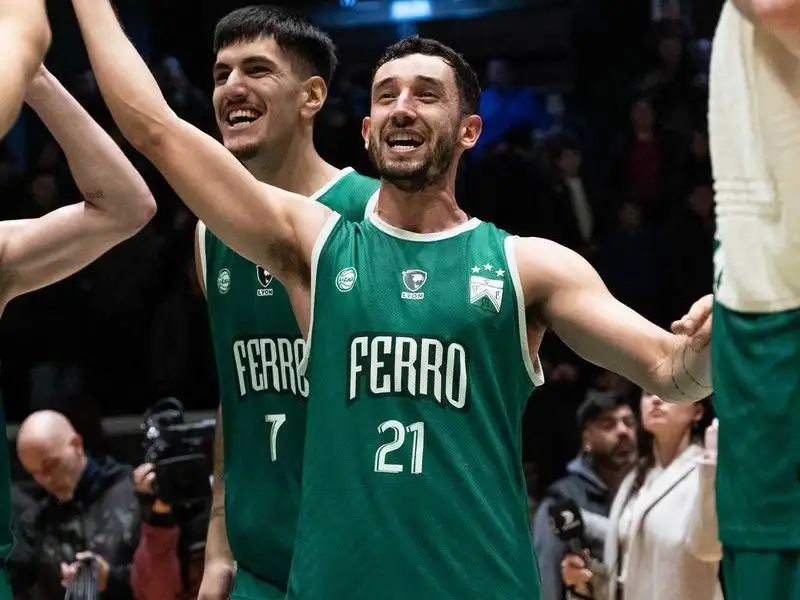 La Unión de Formosa confirmó
la contratación de Tomás Spano