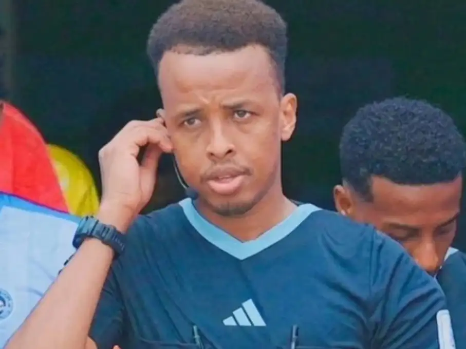 Omar Abdulkadir Artan, el árbitro que quedó fuera del Mundial.