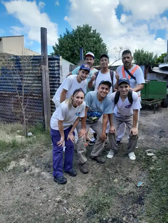 Empleados de carnicería en Concordia se unieron para apoyar a familia afectada por un incendio