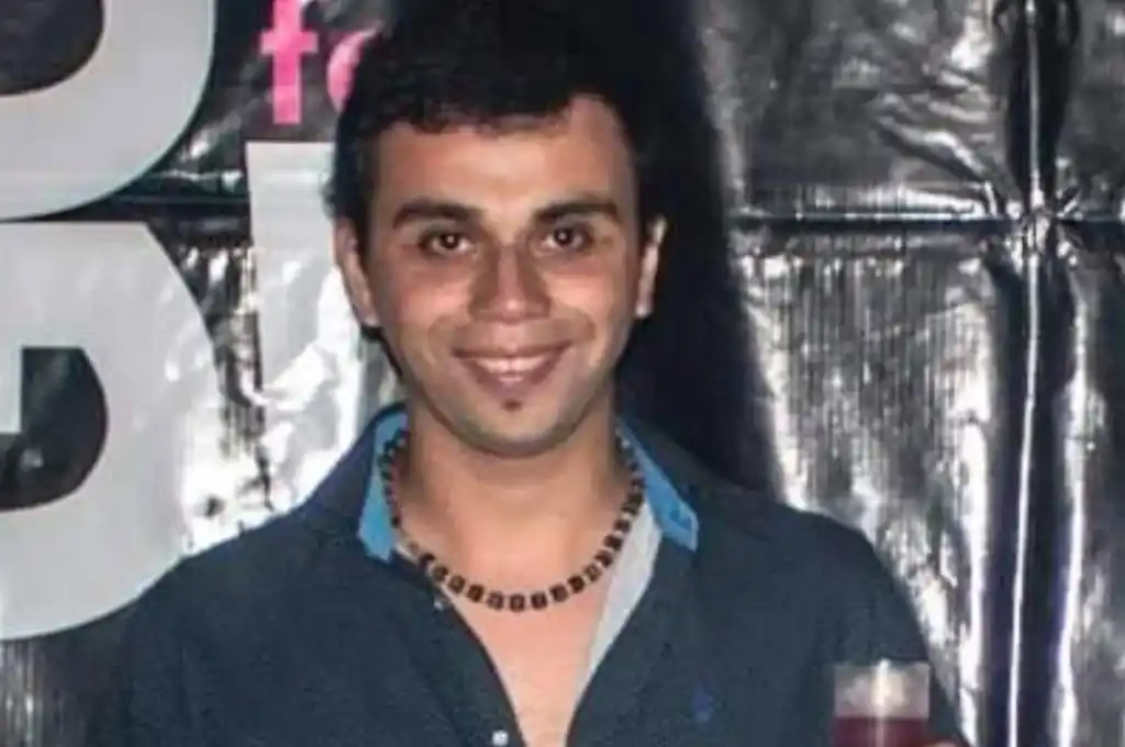 Antes de desaparecer, Damián pidió dinero por teléfono. Después llegaron textos extraños que sus allegados no reconocen como suyos. Crédito: Gentileza.