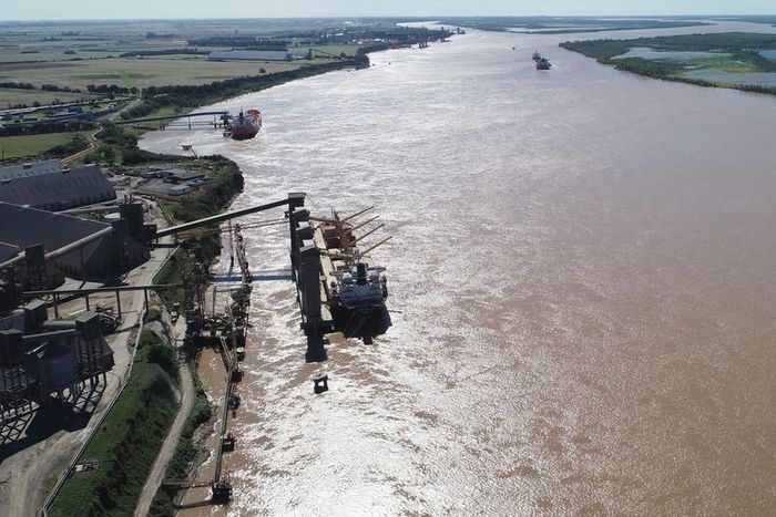 Reunión del gobernador con CARSFE