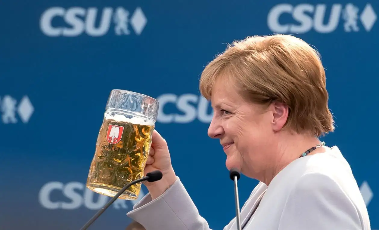 Angela Merkel anunció su progresivo retiro de la política