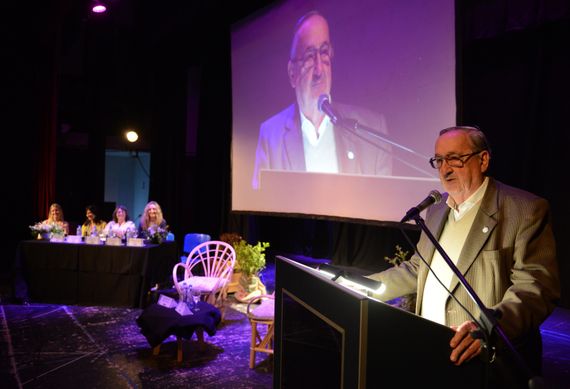 Lunghi encabezó la apertura del XI Encuentro de Cuidados Paliativos