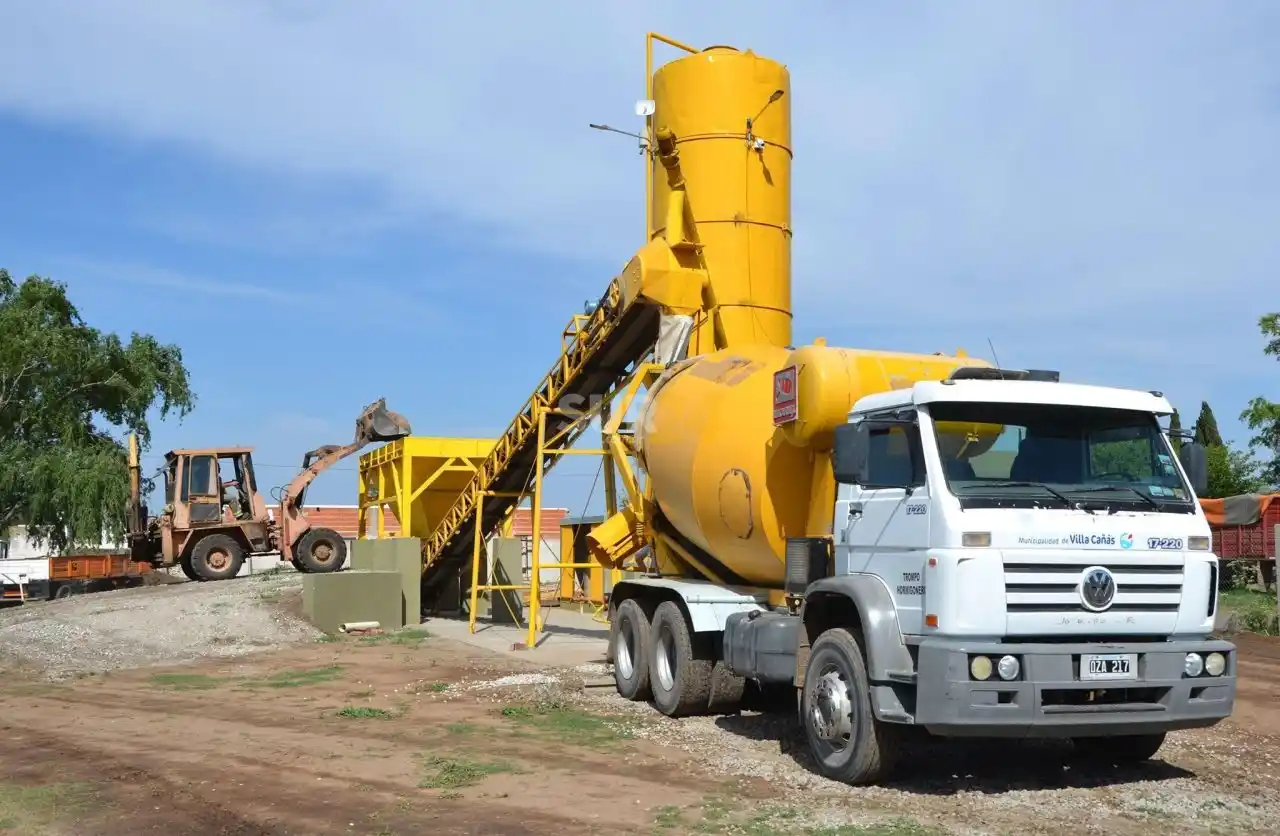 Villa Cañás: la planta hormigonera municipal es una realidad