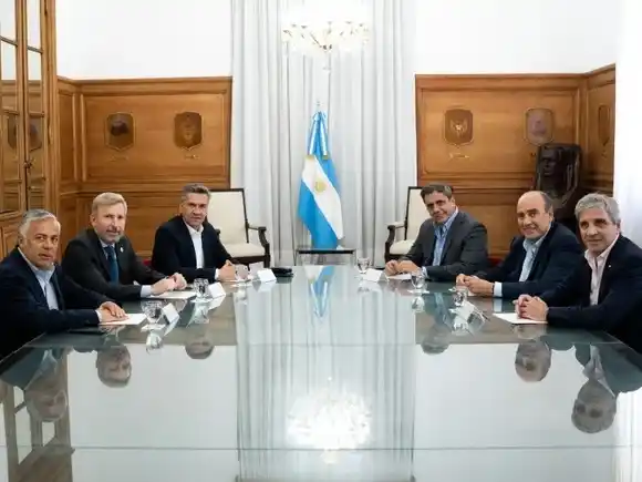 Frigerio busca respaldo en medio de la tensión por fondos para Entre Ríos