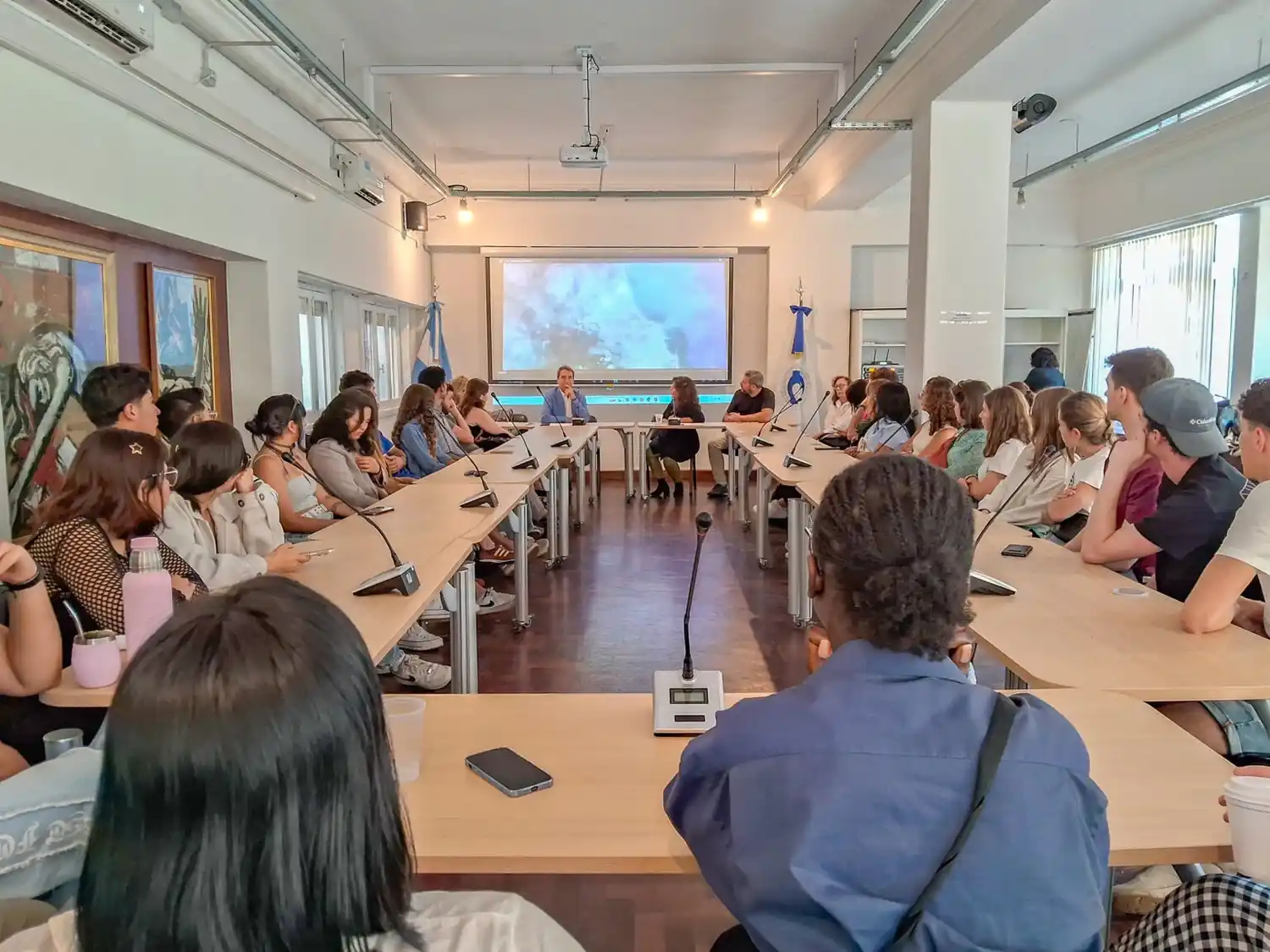 Más de 30 jóvenes provenientes de países como Alemania, Francia, Colombia y México se incorporaron a distintas facultades de la UNMdP.