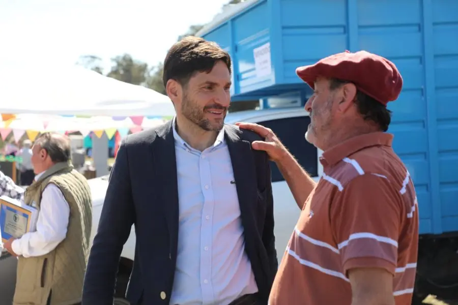 Pullaro visitó la Expo Rural de San Javier