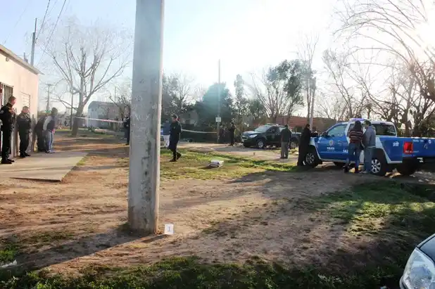 Asesinaron con una puñalada a un joven en el barrio El Abasto