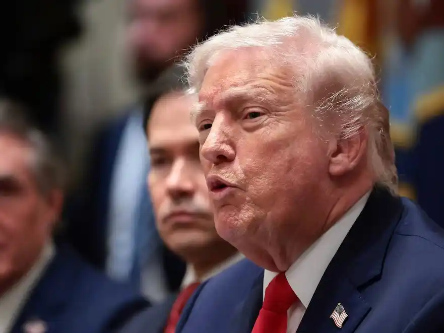 Trump ordenó reabrir el espacio aéreo de Venezuela y habilitó el regreso de vuelos tras meses de restricciones