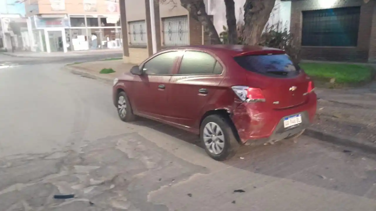 Accidente de tránsito en calle Arana al 500