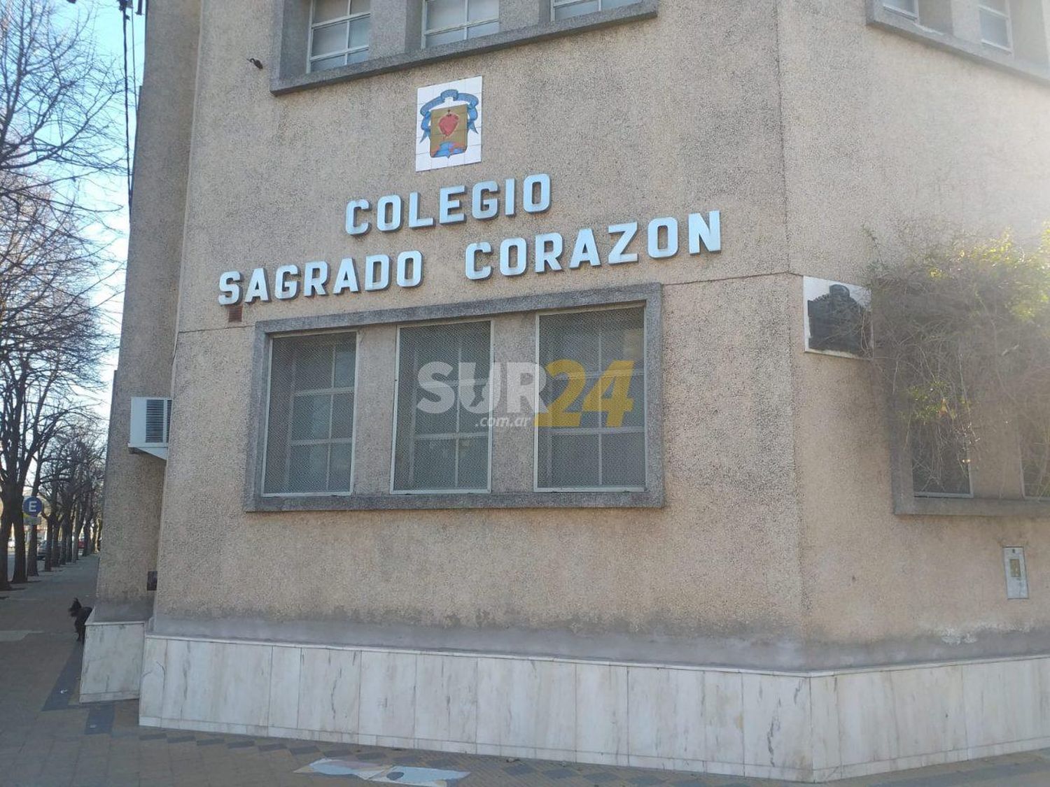 Alumnas del Colegio Sagrado Corazón fueron víctimas de la delincuencia antes de las 7 AM.