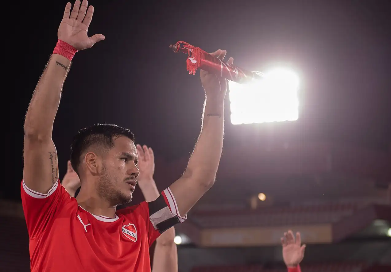Barreto, en conflicto con Independiente.