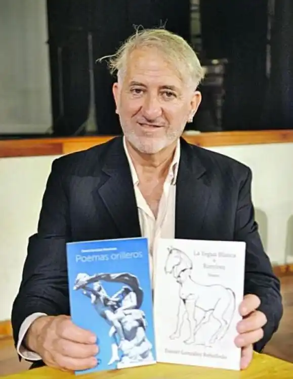 Magister Daniel González Rebolledo: Embajador de la Cultura