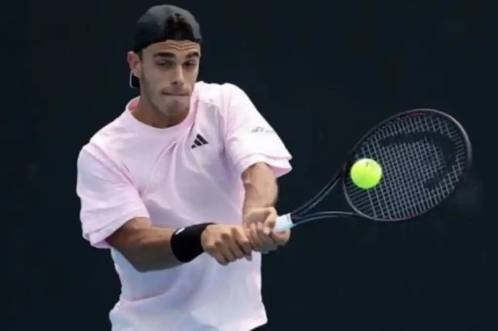 Francisco Cerúndolo avanzó a la tercera ronda en el Abierto de Australia