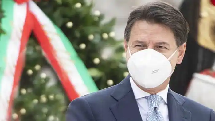 Toque de queda para  16 millones de italianos  desde las diez de la noche