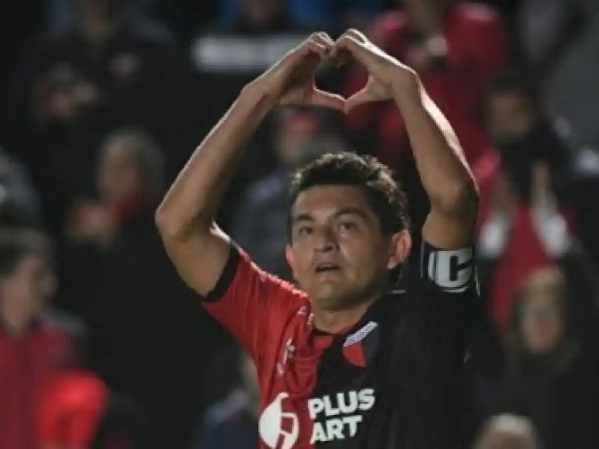 El 'Pulga' Rodríguez se queda en Colón